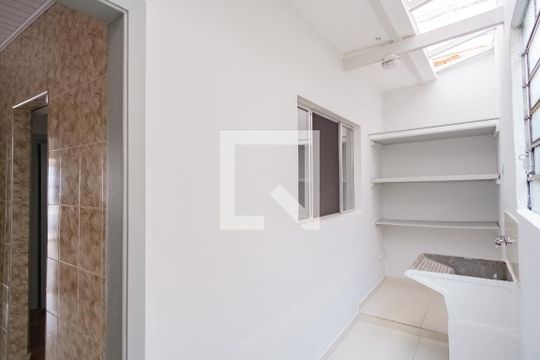 Área de Serviço de casa para alugar com 1 quarto, 60m² em Vila Carrão, São Paulo