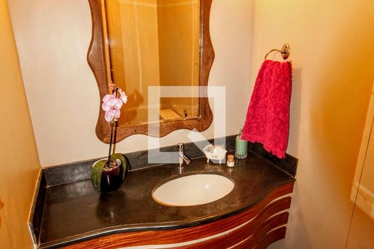 Lavabo de casa de condomínio à venda com 4 quartos, 442m² em Ville de Montagne, Nova Lima