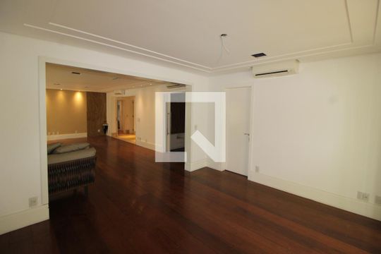 Sala 3 de apartamento à venda com 4 quartos, 320m² em Água Fria, São Paulo