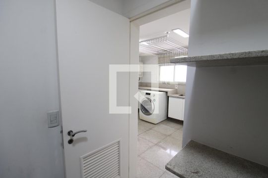 Área de Serviço de apartamento à venda com 4 quartos, 320m² em Água Fria, São Paulo
