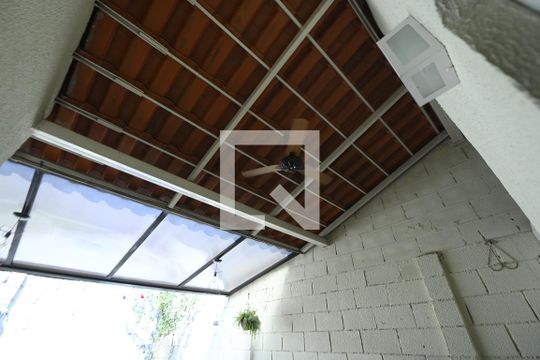 Área Externa de casa de condomínio à venda com 2 quartos, 55m² em Jardim Gardênia, Goiânia