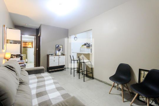 Sala de apartamento à venda com 1 quarto, 78m² em Auxiliadora, Porto Alegre