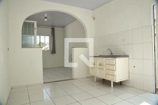 Cozinha/Sala de casa para alugar com 3 quartos, 120m² em Santa Terezinha, São Bernardo do Campo