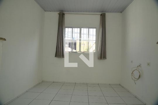 Sala de casa para alugar com 3 quartos, 120m² em Santa Terezinha, São Bernardo do Campo