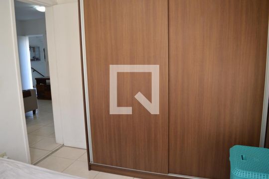 Quarto  de apartamento à venda com 2 quartos, 45m² em Chacaras Reunidas Santa Terezinha, Contagem