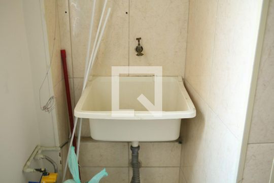 Área de Serviço de apartamento para alugar com 2 quartos, 66m² em Ferrazópolis, São Bernardo do Campo