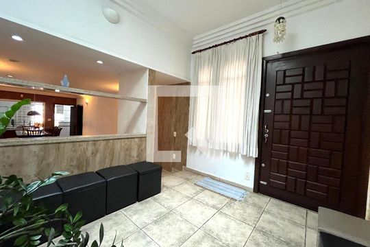 Hall de entrada de casa à venda com 6 quartos, 600m² em Jabaquara, São Paulo