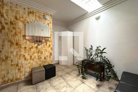 Hall de entrada de casa à venda com 6 quartos, 600m² em Jabaquara, São Paulo