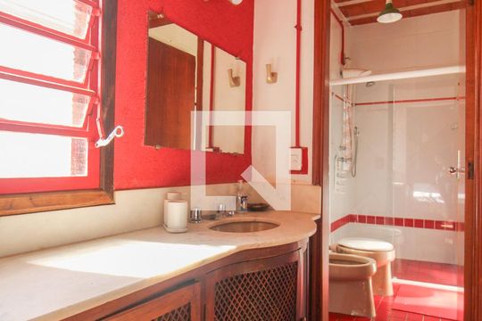 Quarto 2 Banheiro de casa à venda com 4 quartos, 453m² em Chácara Santa Margarida, Campinas