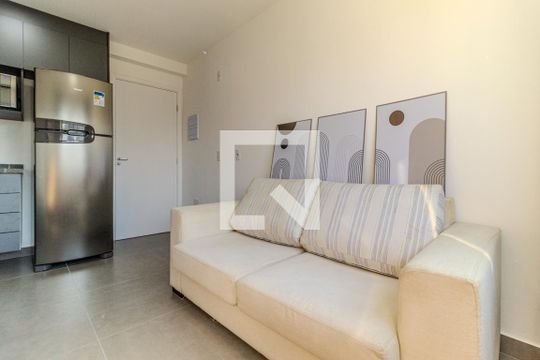 Sala de apartamento para alugar com 1 quarto, 25m² em Vila Buarque, São Paulo