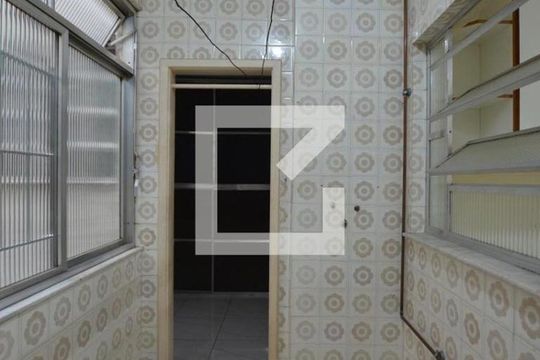 Área de Serviço de apartamento para alugar com 3 quartos, 70m² em Vista Alegre, Rio de Janeiro