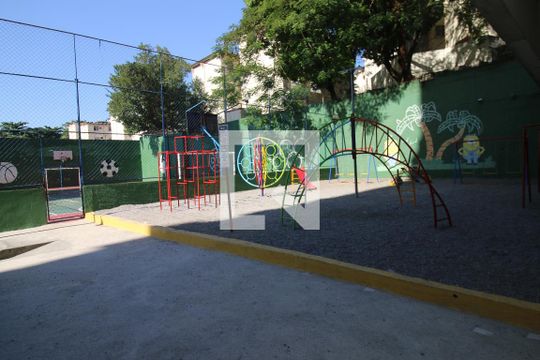 Área comum de apartamento para alugar com 2 quartos, 49m² em Tomás Coelho, Rio de Janeiro