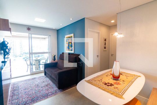 Apartamento à venda com 2 quartos, 63m² em Jardim Prudência, São Paulo