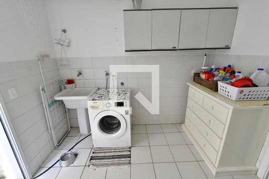 Área de Serviço de casa de condomínio à venda com 4 quartos, 250m² em Caminhos de San Conrado (sousas), Campinas