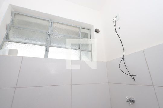 Banheiro de kitnet/studio à venda com 1 quarto, 43m² em Centro, São Paulo
