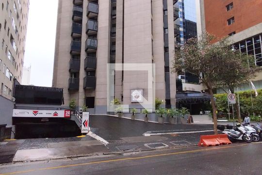 Fachada de apartamento para alugar com 1 quarto, 58m² em Consolação, São Paulo
