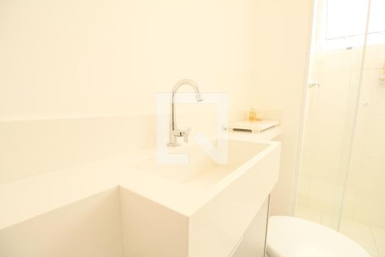 Banheiro de apartamento à venda com 2 quartos, 45m² em Vila Andrade, São Paulo