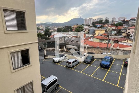 Vista do Quarto 1 de apartamento para alugar com 3 quartos, 50m² em Vila Pirituba, São Paulo