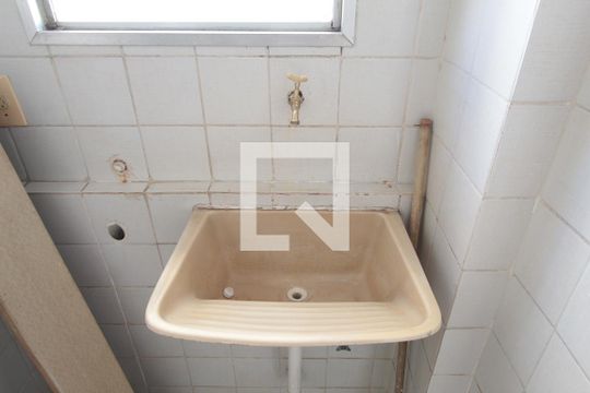 Cozinha e Área de Serviço de apartamento à venda com 2 quartos, 55m² em Santa Monica, Belo Horizonte
