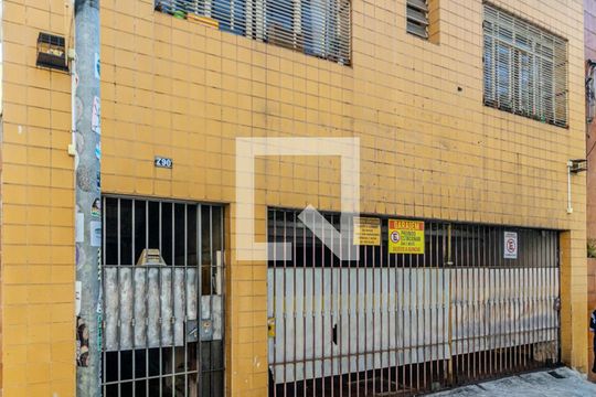 Fachada de casa à venda com 7 quartos, 304m² em Campos Elíseos, São Paulo