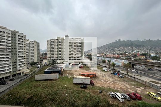 Vista da sala de apartamento para alugar com 2 quartos, 46m² em Vicente de Carvalho, Rio de Janeiro
