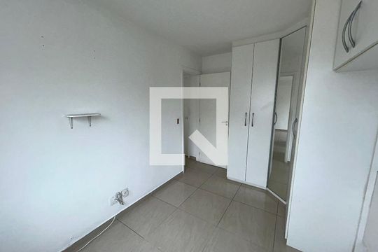 Quarto 2 de apartamento para alugar com 2 quartos, 46m² em Vicente de Carvalho, Rio de Janeiro