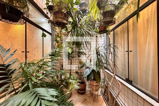 Jardim de casa à venda com 3 quartos, 140m² em Utinga, Santo André