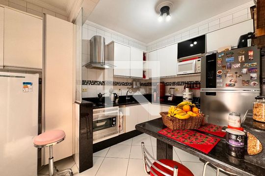 Cozinha de casa à venda com 3 quartos, 140m² em Utinga, Santo André