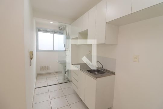 Cozinha de apartamento para alugar com 2 quartos, 50m² em Vila Matilde, São Paulo