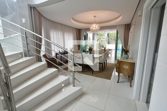 Sala 2 de casa de condomínio à venda com 4 quartos, 311m² em Saint Helene, Campinas