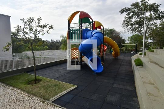 Área comum - Playground de casa de condomínio à venda com 4 quartos, 311m² em Saint Helene, Campinas