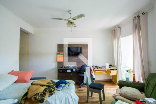 Sala de casa à venda com 3 quartos, 300m² em Parque Sao Vicente, Santo André