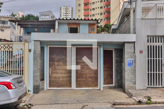 Fachada de casa à venda com 4 quartos, 262m² em Jaguaré, São Paulo