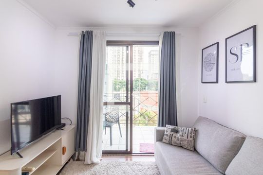 Sala de apartamento para alugar com 2 quartos, 55m² em Vila Olímpia, São Paulo