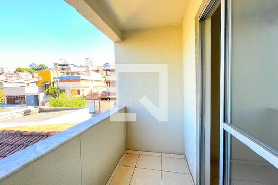 Varanda Sala de apartamento à venda com 2 quartos, 54m² em João Pinheiro, Belo Horizonte