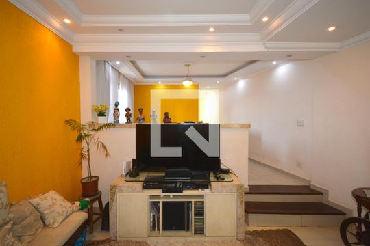 Sala de casa à venda com 3 quartos, 400m² em Jardim Santa Cruz (campo Grande), São Paulo