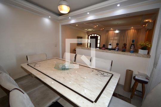 Sala de Jantar de casa à venda com 3 quartos, 400m² em Jardim Santa Cruz (campo Grande), São Paulo