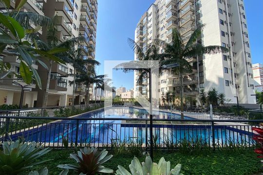 Área comum de apartamento para alugar com 3 quartos, 74m² em Cachambi, Rio de Janeiro