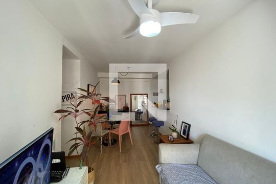 Sala de apartamento para alugar com 3 quartos, 74m² em Cachambi, Rio de Janeiro