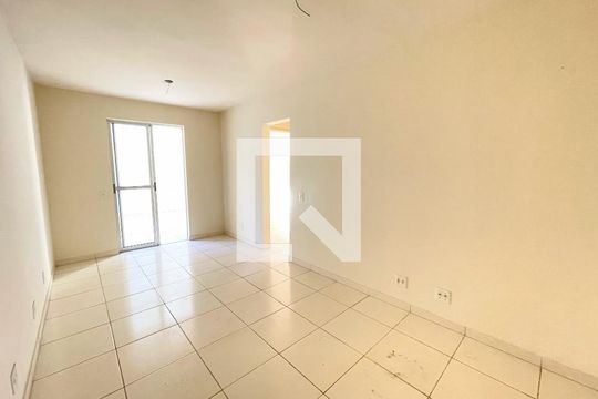 Apartamento à venda com 2 quartos, 64m² em João Pinheiro, Belo Horizonte