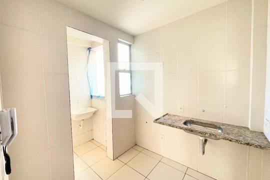 Cozinha de apartamento à venda com 2 quartos, 108m² em João Pinheiro, Belo Horizonte
