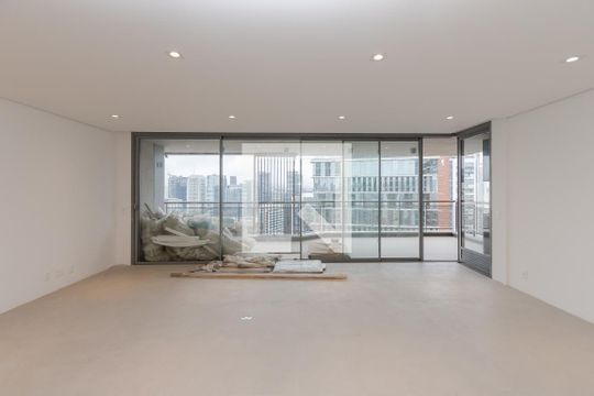 Apartamento à venda com 3 quartos, 197m² em Jardim das Acácias, São Paulo