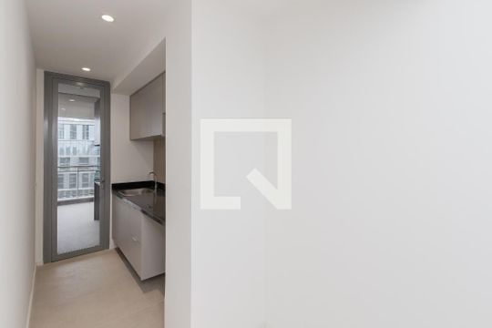 Área de Serviço de apartamento à venda com 3 quartos, 197m² em Jardim das Acácias, São Paulo