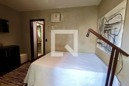 Suíte 1 de apartamento à venda com 2 quartos, 120m² em Ipanema, Rio de Janeiro