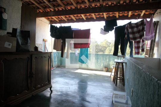 Área de Serviço de casa à venda com 5 quartos, 300m² em Jardim Andrea Demarchi, São Bernardo do Campo