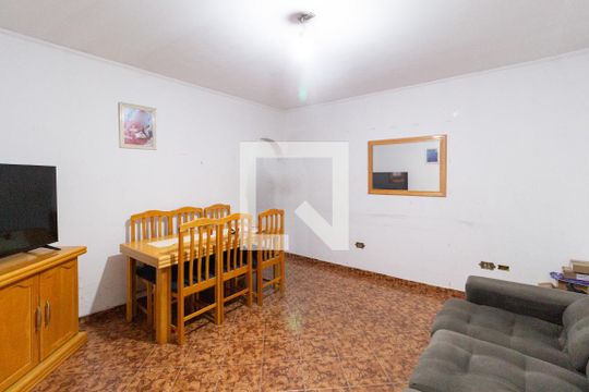 Casa à venda com 2 quartos, 126m² em Centro, Osasco