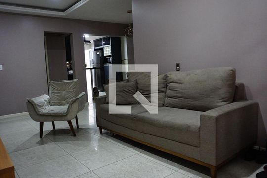 Sala de casa de condomínio à venda com 3 quartos, 150m² em Anil, Rio de Janeiro