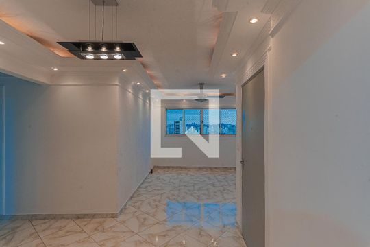 Sala de apartamento à venda com 3 quartos, 95m² em Centro, Campinas