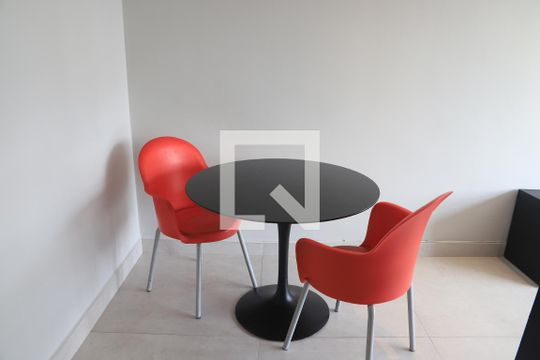 Sala de apartamento à venda com 2 quartos, 95m² em Vila Clementino, São Paulo