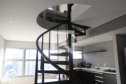 Escadas de apartamento à venda com 2 quartos, 95m² em Vila Clementino, São Paulo